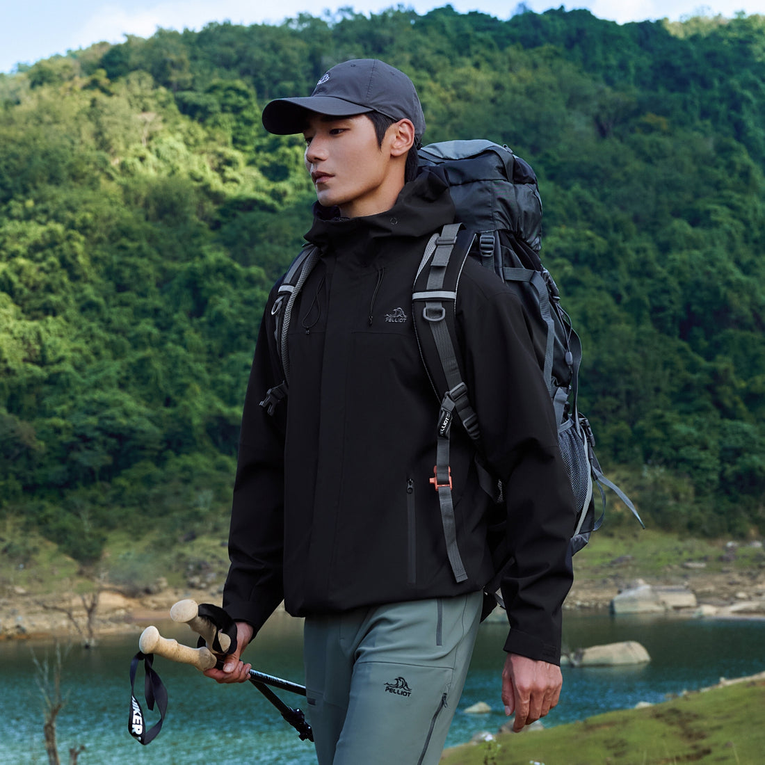 PELLIOT - Campera Softshell Ultraliviana